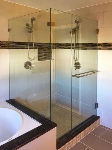 Brown's Glass Shop shower enclosure Bath rose-brown nickel clear